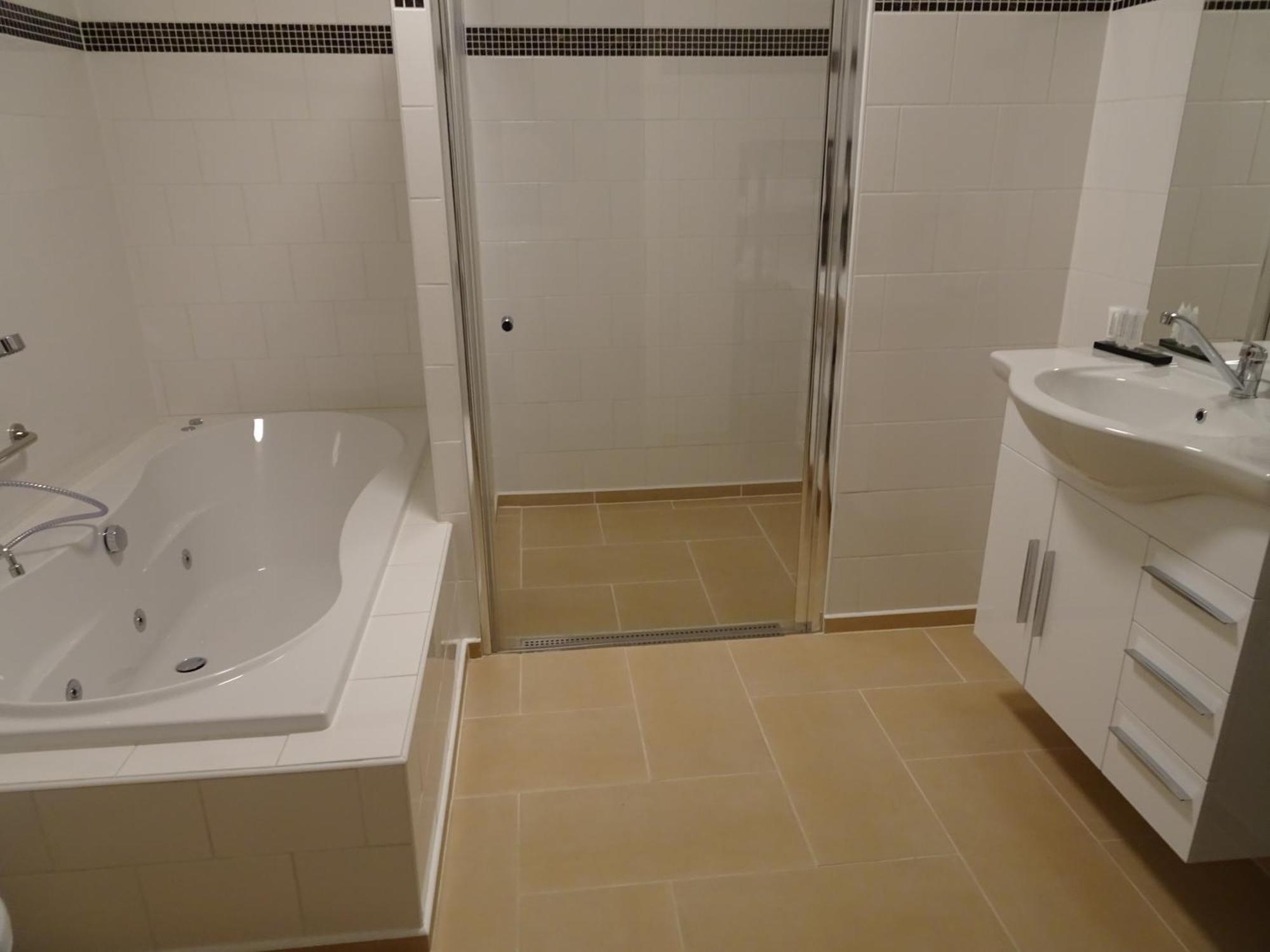 Hotel Garni Am Lindenhof Bunde Bunde  Pokój zdjęcie